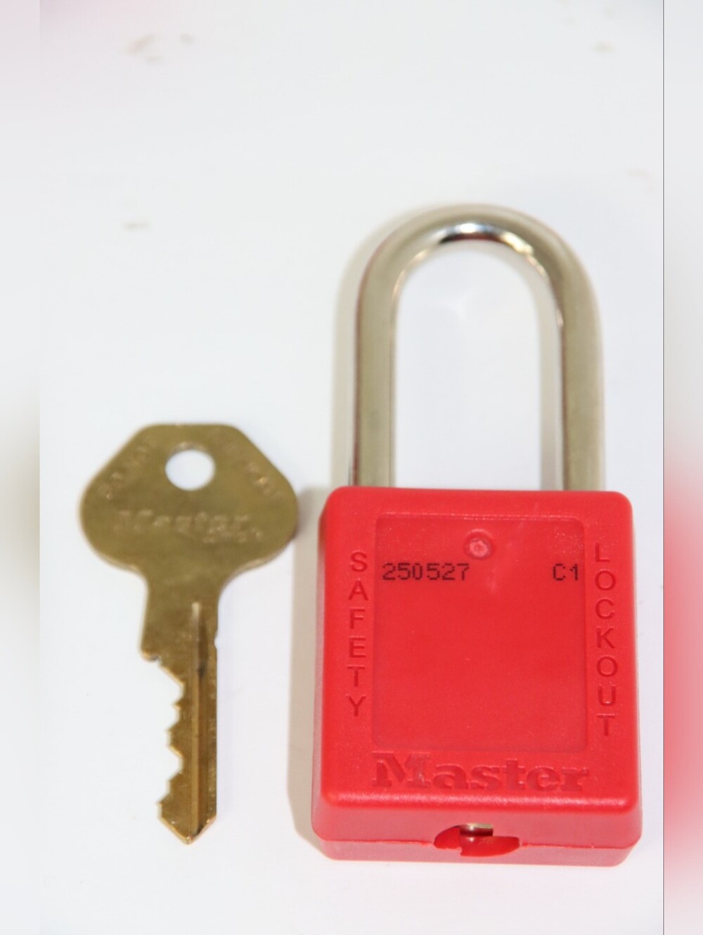 MasterLock Lock Out Tags - Picture 7 of 9